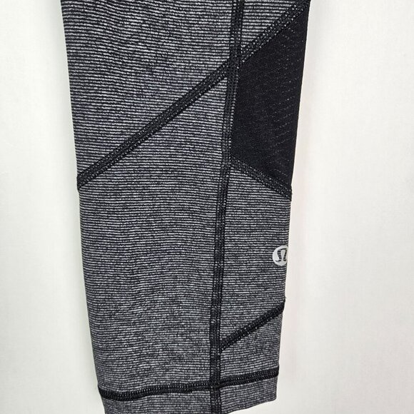 Lululemon Pace Rival Crop Wee Stripe Black Heathered Exploded So Fly Butterfly - Picture 8 of 13